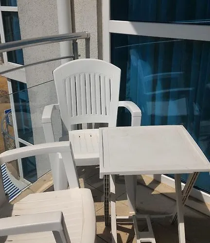 Апартаменти Tatyana Бургас